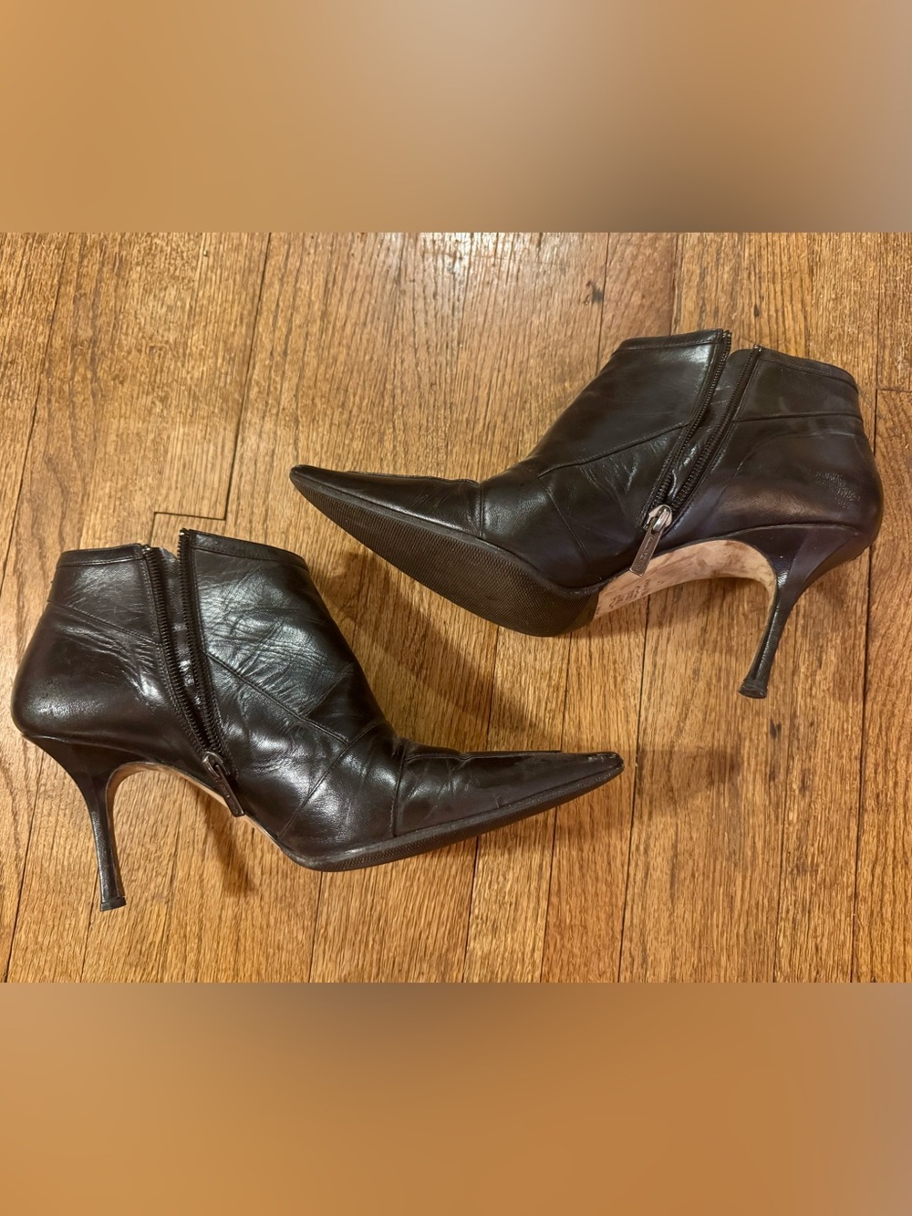 Jimmy Choo Black Leather Pointed Ankle Boots/ Booties - 41 - Picture 2 of 7